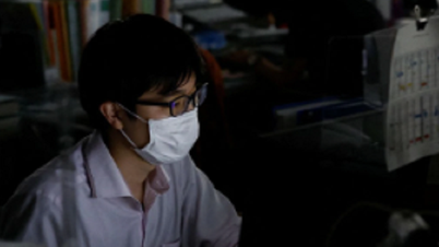 Japan urges people to save electricity in summer