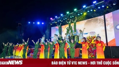 Explosive music night to welcome new students of University of Economics