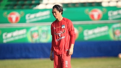 Sao HAGL nói gì về tân HLV Vũ Tiến Thành và mục tiêu tại V-League?