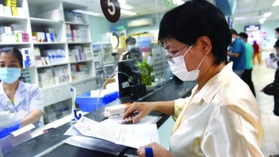 Chưa hết lo khi người bệnh bảo hiểm y tế phải mua thuốc ngoài