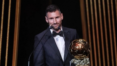 Lionel Messi ទទួលបានពានរង្វាន់ដ៏ថ្លៃថ្នូ Erling Haaland គឺជាខ្សែប្រយុទ្ធល្អបំផុត