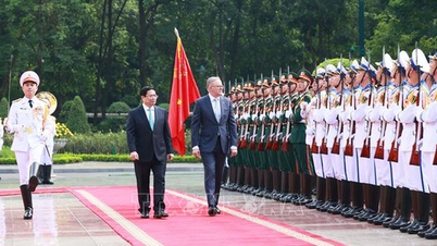 Thủ tướng Phạm Minh Chính chủ trì lễ đón Thủ tướng Australia thăm chính thức Việt Nam