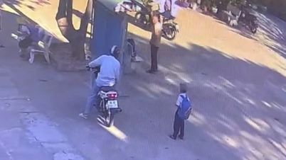 Stranger has entered elementary school suspected of kidnapping student
