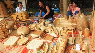 សេចក្តី​ជូន​ដំណឹង​ស្តីពី​និតិវិធី​រដ្ឋបាល​ដែល​ទើប​ចេញ​ថ្មី​និង​លុប​បំបាត់​លើ​វិស័យ​សិប្បកម្ម​...