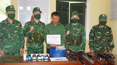 Bắt giữ người đàn ông tàng trữ súng, thuốc nổ trái phép