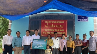 Bàn giao 5 ngôi nhà cho gia đình khó khăn tại Chư Sê, Kbang, Krông Pa | Báo Gia Lai điện tử