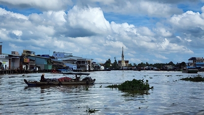 ផ្សារអណ្តែតទឹក Cai Be កំពុងតែរសាត់បាត់ទៅហើយ