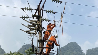 Nhiệt điện vẫn đang "gánh" thủy điện