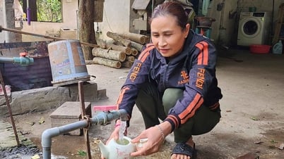 Hoa Binh: ប្រជាជនប្រើប្រាស់ទឹកកខ្វក់នៅក្បែររោងចក្រទឹកស្អាតអស់រយៈពេល 15 ឆ្នាំ។