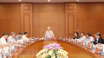 Công tác cán bộ có ý nghĩa vô cùng quan trọng trong xây dựng Đảng
