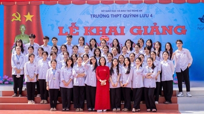 អំណោយ​ថ្ងៃ​កំណើត​របស់​គ្រូ​អក្សរសាស្ត្រ Nghe An បាន​ធ្វើ​ឲ្យ​សិស្ស ៣៩ នាក់​និយាយ​មិន​ចេញ