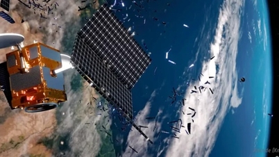 US says Russian satellite exploded into more than 100 pieces, astronauts on ISS took shelter