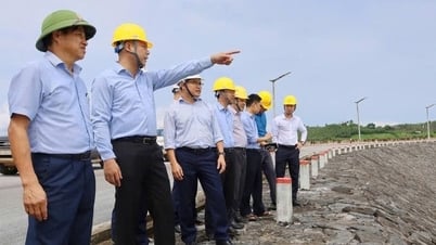 EVNGENCO3 kiểm tra hồ Thủy điện Thác Bà sau bão số 3