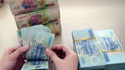 Tăng trưởng tín dụng giảm; thị trường trái phiếu đi lên