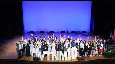 El 11º Programa American Embrace atrae a 35.000 vietnamitas en el extranjero para participar