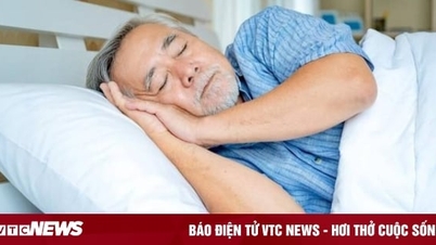 Người cao tuổi ngủ trưa 90 phút hay 30 phút sẽ minh mẫn hơn?