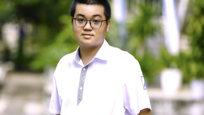 ពិន្ទុខ្ពស់នៃការប្រឡងថ្នាក់ទី 10 នៅហាណូយនិងបទប្បញ្ញត្តិពិសេសរបស់ម្តាយ