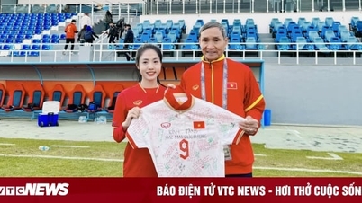 Khát vọng năm Rồng của 'búp bê' tuyển nữ Việt Nam
