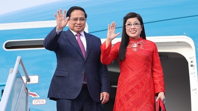 Premierminister Pham Minh Chinh und seine Frau reisen zu einem offiziellen Besuch nach Polen und in die Tschechische Republik und nehmen am WEF in der Schweiz teil.