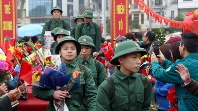 Bộ Quốc phòng nêu lý do tạm hoãn gọi nhập ngũ người trúng tuyển đại học