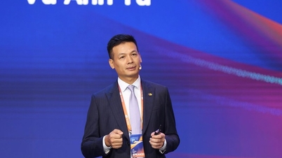 'មនុស្សនឹងធ្វើឱ្យប្រសើរឡើងខ្លួនឯងដើម្បីធ្វើការជាមួយ AI'