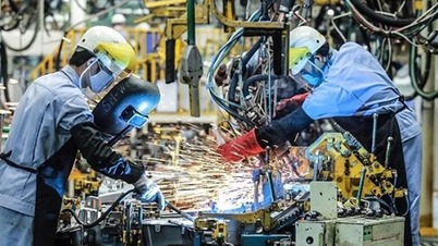 Sản xuất công nghiệp tháng 10 tiếp tục xu hướng tích cực
