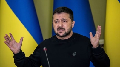 Zelenskyy kêu gọi binh lính thay đổi cách chiến đấu, sa thải tư lệnh