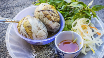 មុខម្ហូបវៀតណាមដែលចូលចិត្តជាងគេគឺស្ថិតក្នុងចំណោមមុខម្ហូបចម្លែកបំផុតរបស់ពិភពលោក