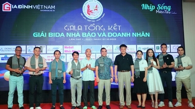 អ្នកកាសែត និងអ្នកជំនួញ ការប្រកួតប៊ីយ៉ា ឧបត្ថម្ភ ១៥០លានដុង ដល់កុមារឆ្លង ឌីអុកស៊ីន