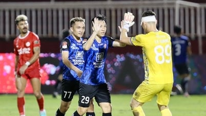 Không cần HLV ngoại, ‘nội binh’ Phùng Thanh Phương giúp CLB TP.HCM thắng sốc CLB Thể Công Viettel
