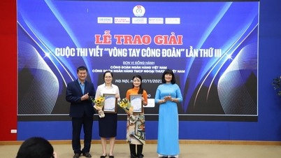 Labor and Trade Union Magazine awarded prizes for the 3rd "Trade Union Arms" writing contest