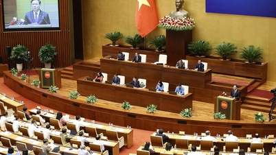 Biểu dương tinh thần cách mạng, không ngừng nỗ lực, quyết tâm vượt khó, vươn lên của công nhân, người lao động