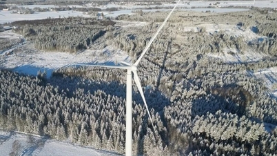 World's tallest wood turbine begins operation