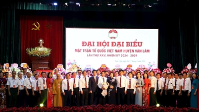 Van Lam Fatherland Front organizes the first district-level congress in Hung Yen