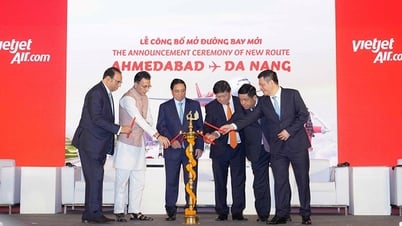 Vietjet chào đón hành khách thứ 200 triệu, công bố đường bay mới Ahmedabad (Ấn Độ)