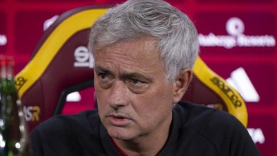 AS Roma chưa thi đấu, HLV Mourinho đã bị điều tra vì chỉ trích trọng tài