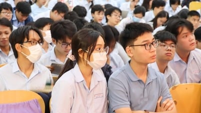 Học sinh cần làm gì để hội nhập kỷ nguyên số?