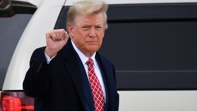 Ông Trump thay hai luật sư trong vụ giữ tài liệu mật