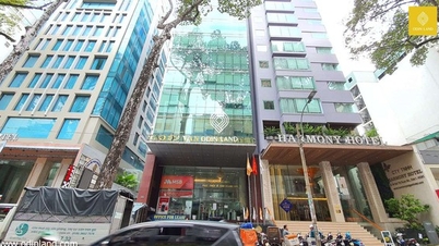 The company related to Mr. Dinh Truong Chinh laid off all employees due to difficulties.