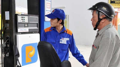 Gasoline prices continue to decrease by 40-70 VND/liter