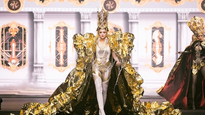 Phương Khánh, Ngọc Châu đẹp lộng lẫy trong show thời trang Golden Era