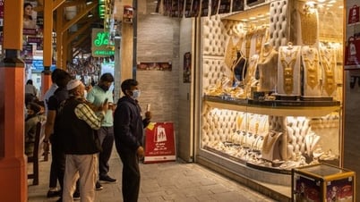 استكشف أكبر سوق للذهب في العالم، حيث يوجد دائمًا 10 أطنان من الذهب