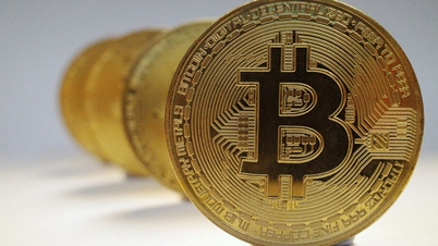Tiền vào các quỹ đầu tư Bitcoin cao kỷ lục