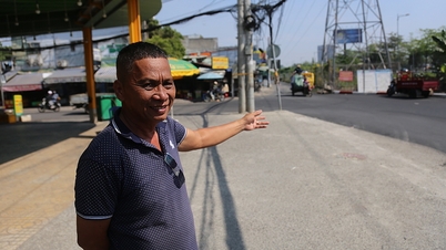People donate billions of land to expand roads in Saigon