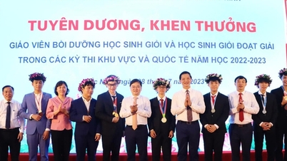 Bac Ninh ចំណាយជាង 3.4 ពាន់លានដុងដើម្បីផ្តល់រង្វាន់ដល់គ្រូបង្រៀន និងសិស្សពូកែអន្តរជាតិ