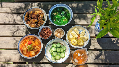 Europe is expensive, Vietnamese mother shows off her cooking skills for less than 200,000 VND for 3 people