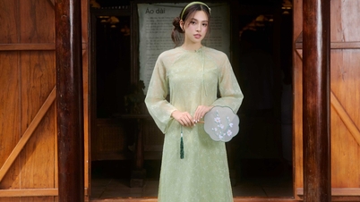 ฤดูกาลส่งท้ายปีสุดคึกคักพร้อมชุดอ่าวหญ่ายที่หรูหรา