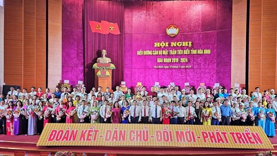 Biểu dương 100 cán bộ Mặt trận tiêu biểu