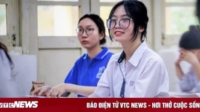 ៤ ប្រាក់ខែ ៣០