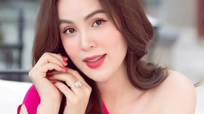 Hoa hậu “chế lời” Quốc ca và sự hồn nhiên thiếu hiểu biết